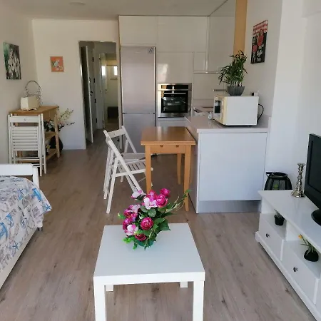 Costa Terrace Iii דירה